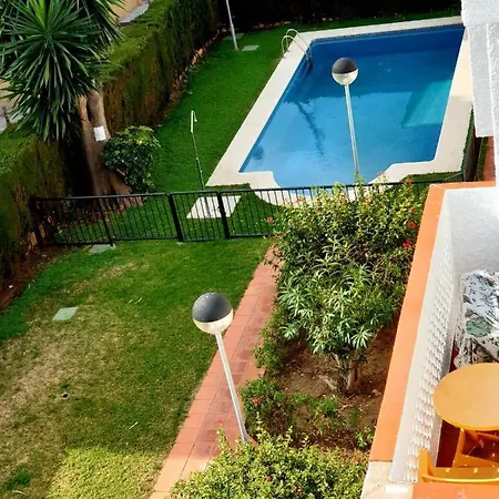 Penthouse Lumineux Avec Piscine Apartment