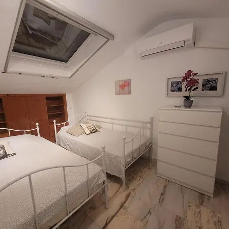 Apartment Penthouse Lumineux Avec Piscine Torremolinos
